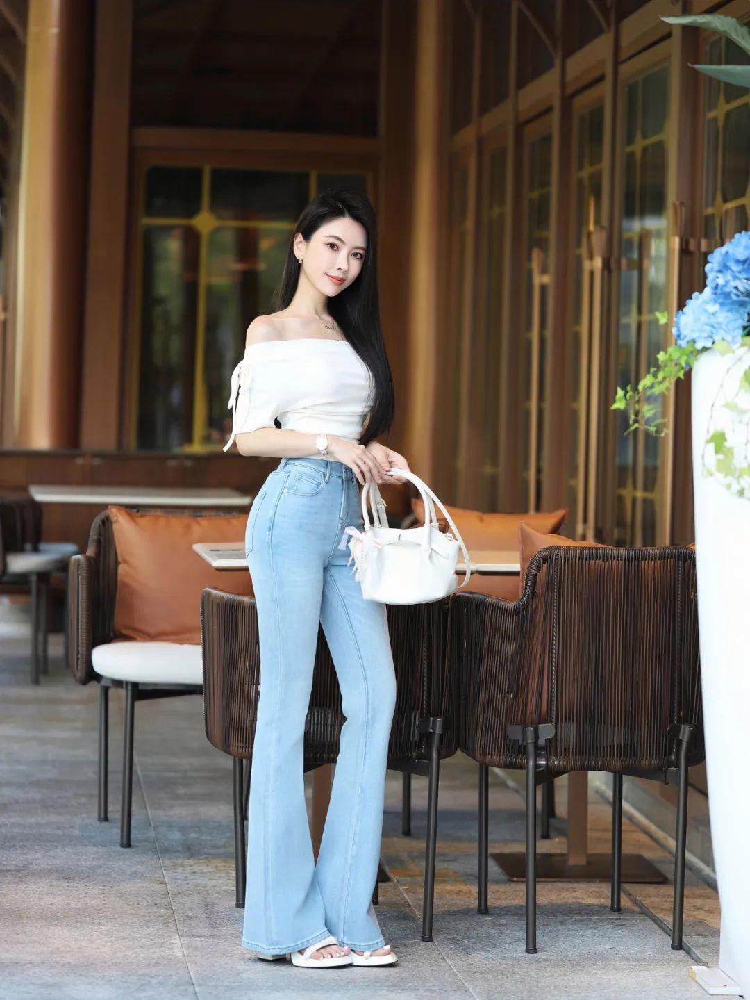 牛仔裤拍照,告别不自然,9个拍照动作,时尚漂亮显身材