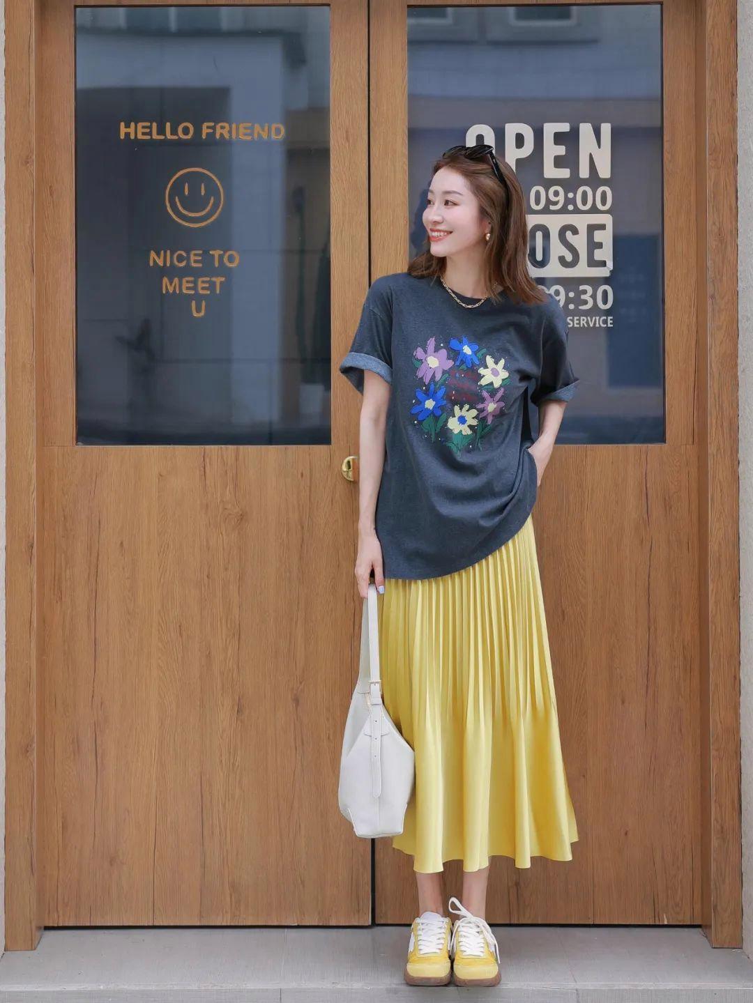 穿裙子拍照,这些动作,拍照自信漂亮,温柔大方、气质出片