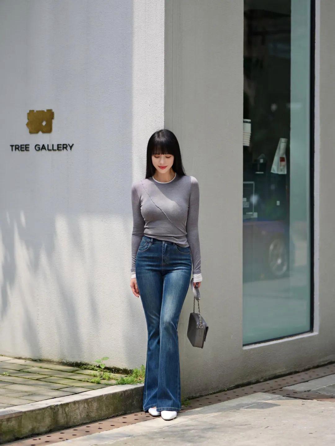 牛仔裤拍照,几个动作,时尚自然又漂亮,气质温柔好身材