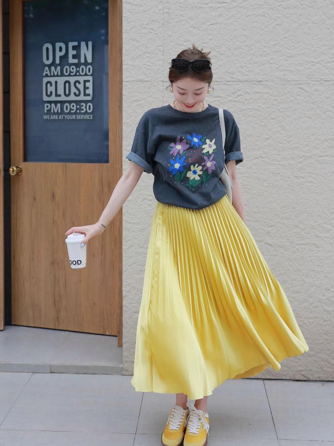 穿裙子拍照,这些动作,拍照自信漂亮,温柔大方、气质出片