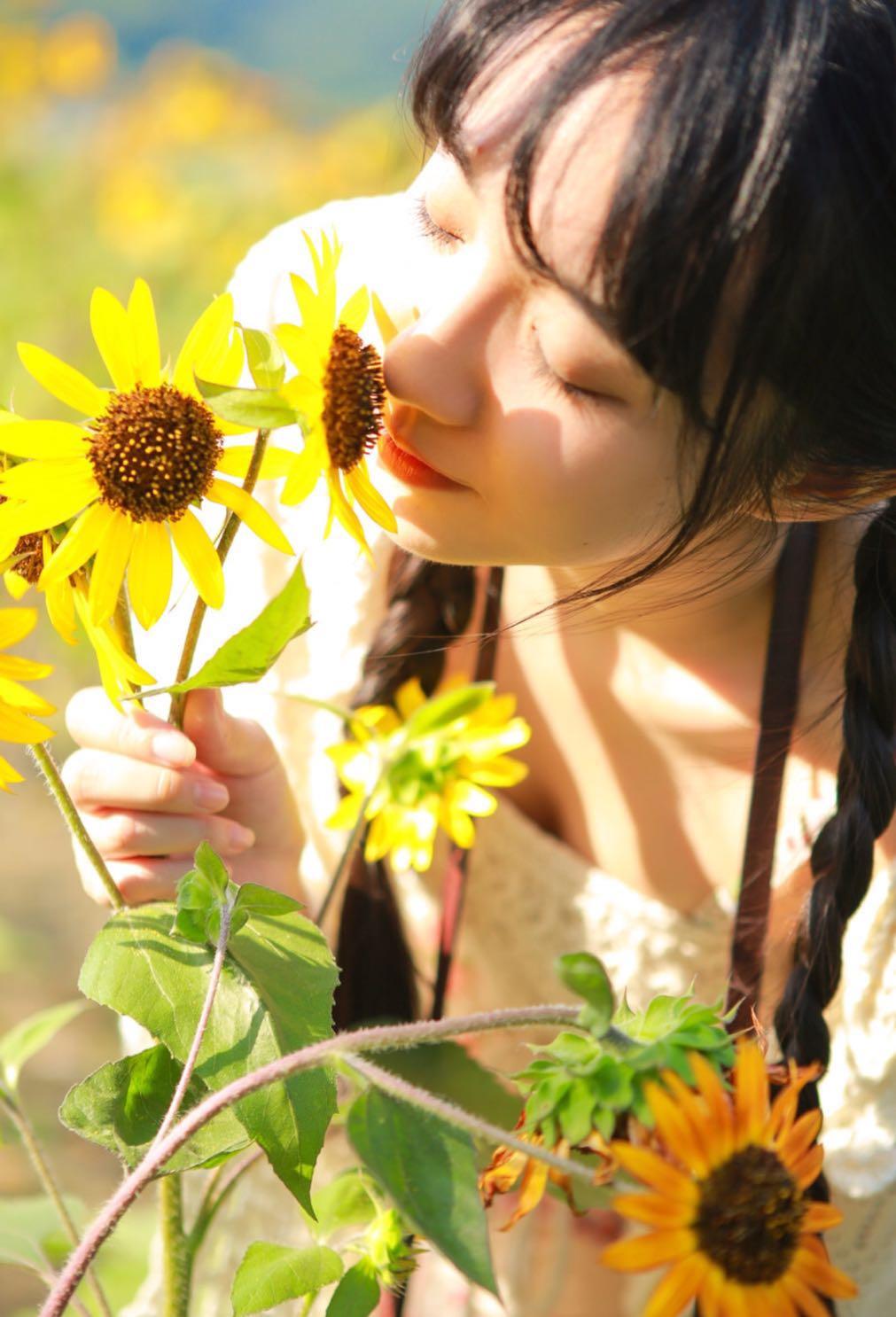 旅拍技巧:最为实用的向日葵人像拍照技巧,献给爱拍美照的你