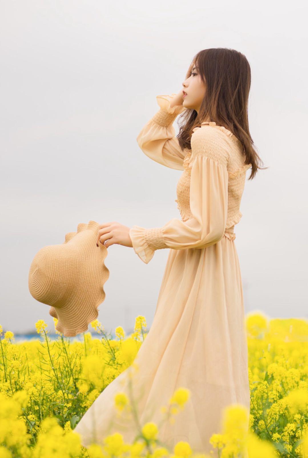 花海拍摄人像常用的7个姿势,都很简单易学,怎么拍都好看