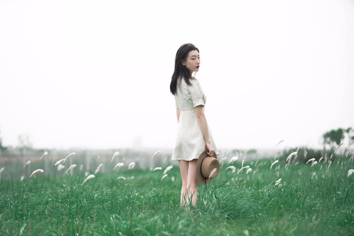 旅拍技巧:9个简单的拍照技巧,让你在田园也能拍摄文艺写真照