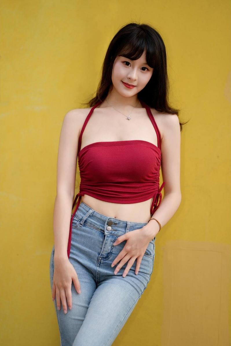 牛仔裤拍照,10个动作,拍照气质漂亮,有颜又有好身材