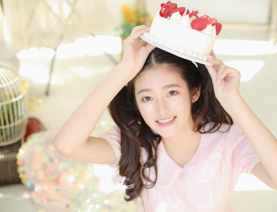 拒绝尬拍,8个简单易学的拍照姿势,拍照好看的女生都在用