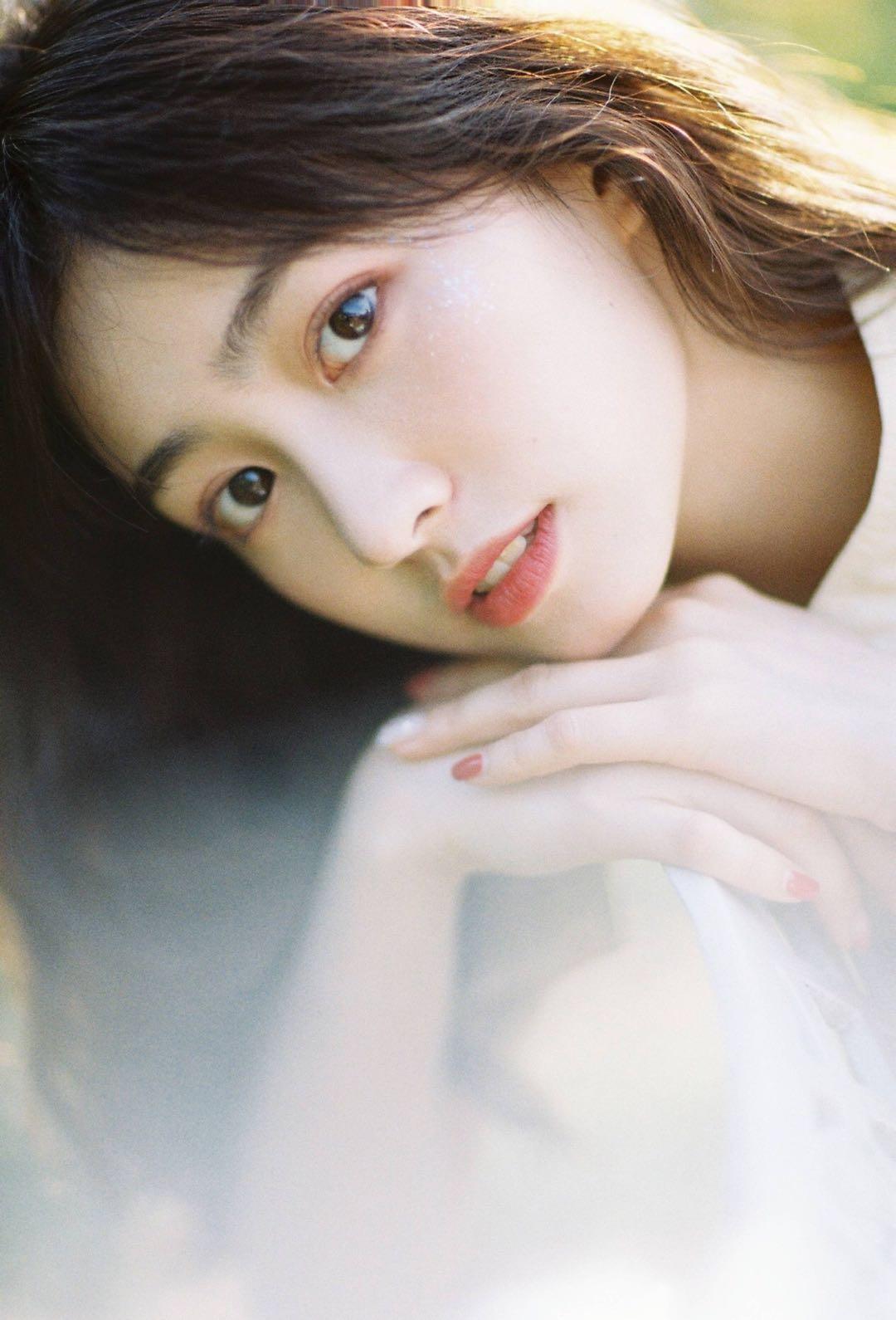 刚开始学拍照的女生,这7个姿势多尝试,拒绝拍照镜头尴尬症