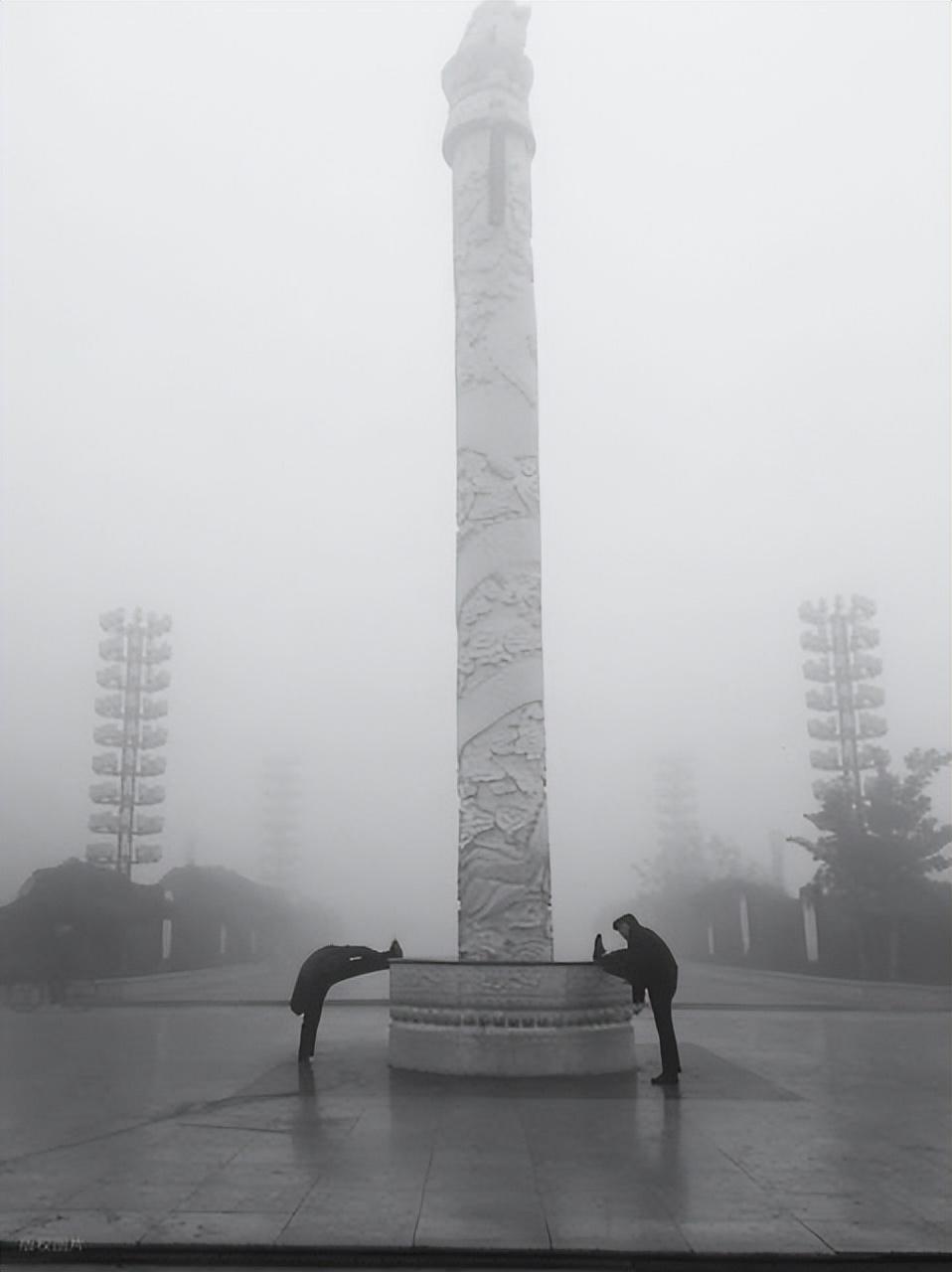 35mm 镜头:初学者的 “难驾驭” 还是 “潜力股”?