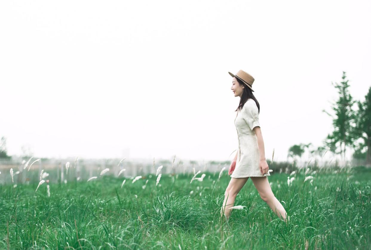 旅拍技巧:9个简单的拍照技巧,让你在田园也能拍摄文艺写真照