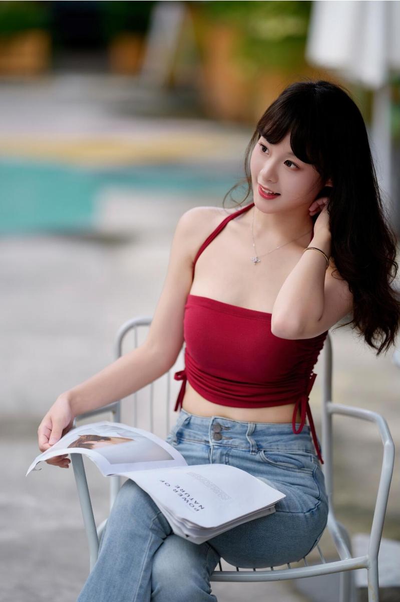 牛仔裤拍照,10个动作,拍照气质漂亮,有颜又有好身材