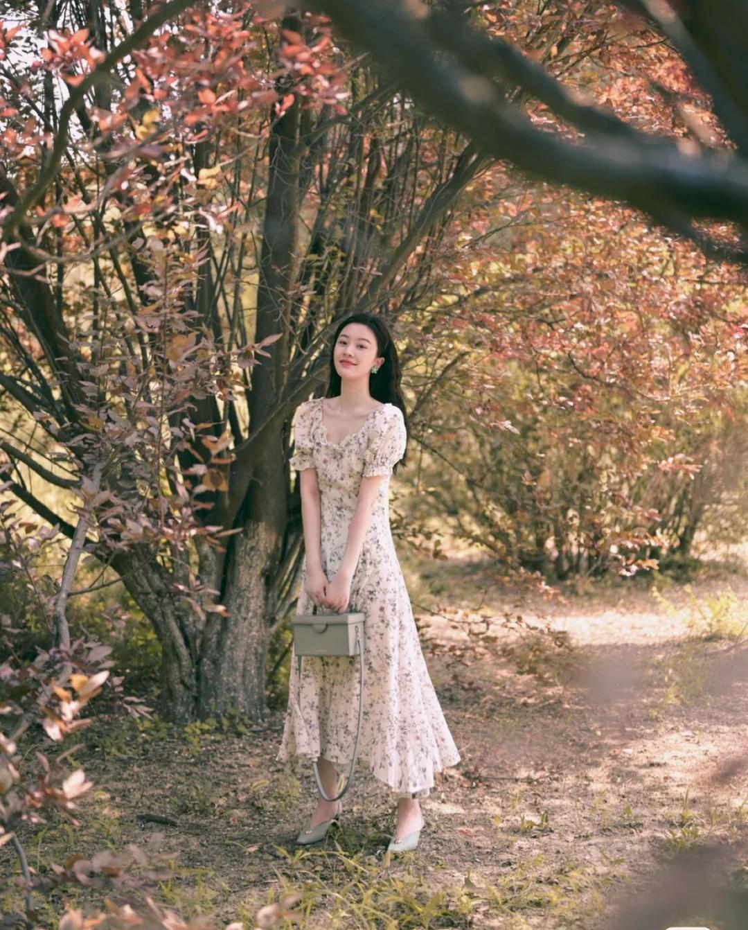 穿着裙子拍美照,9个户外拍摄小技巧,拍出女生的文艺感