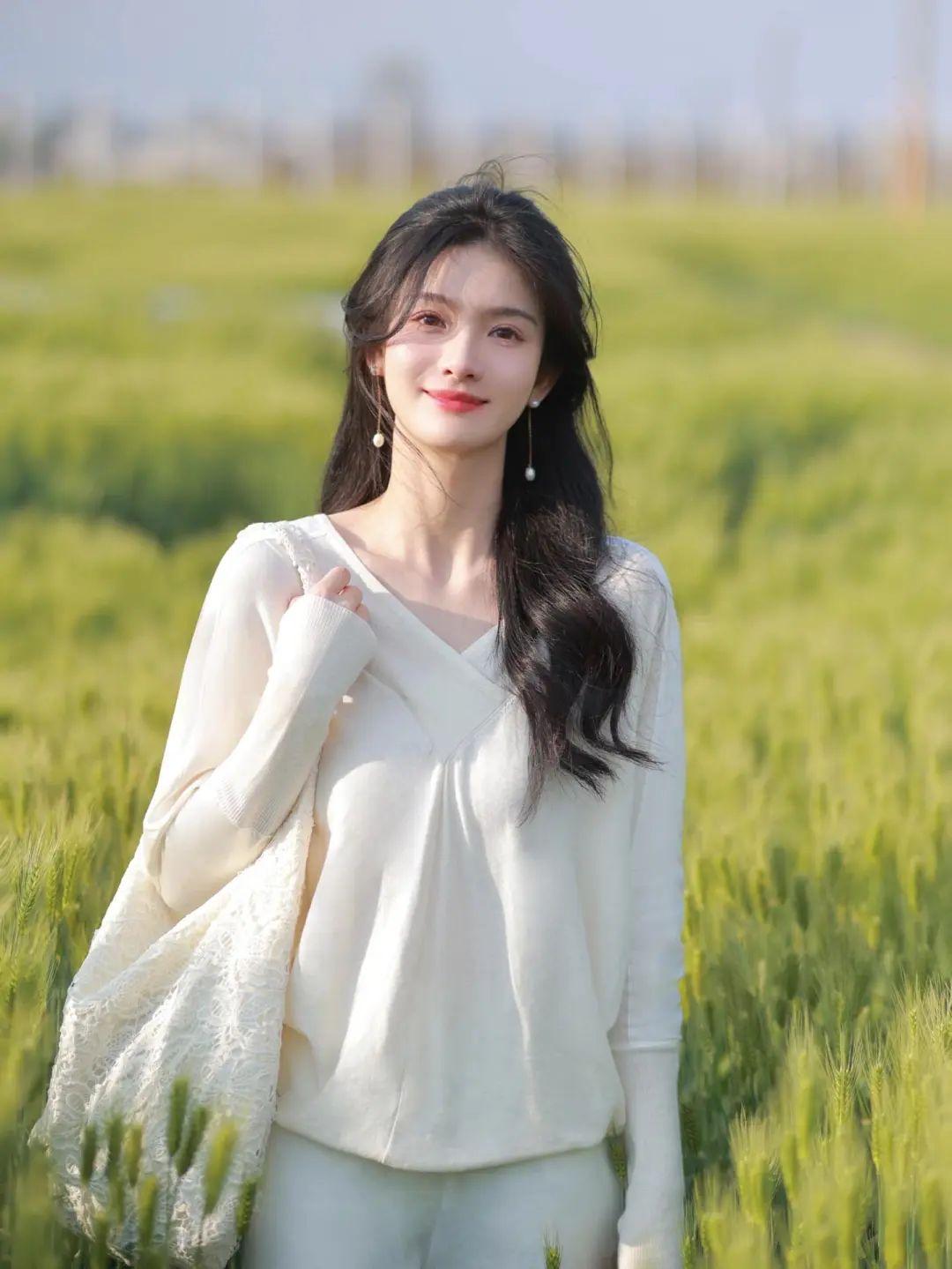 麦田拍照,9个动作轻松学,拍照温柔气质、大方漂亮