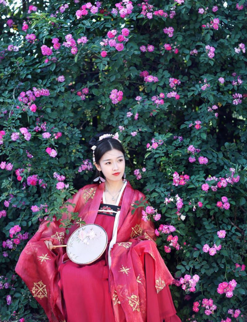 解决旅行拍照难题,学会这9个拍照技巧,让你拍照美美的