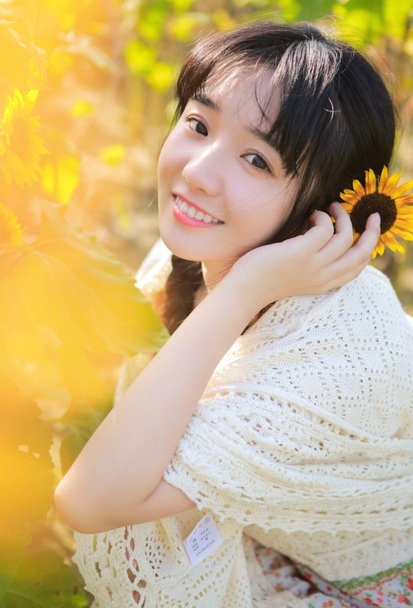 旅拍技巧:最为实用的向日葵人像拍照技巧,献给爱拍美照的你