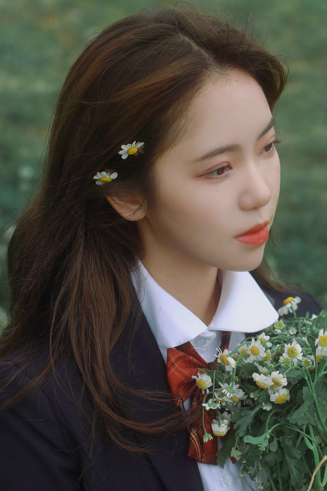 旅行拍摄单人照,可以参照以下拍照姿势技巧,既有美感又很日系风