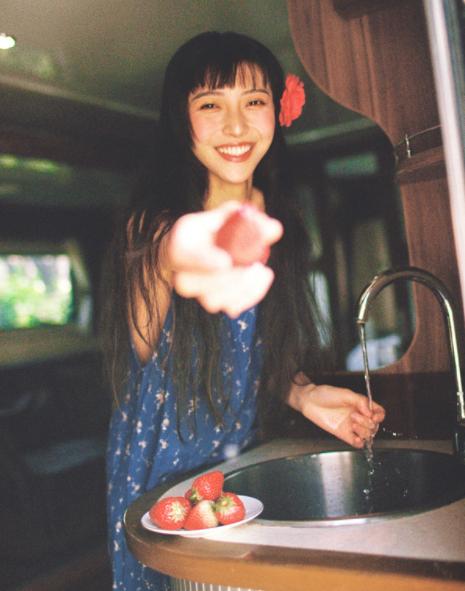 半身照的14个拍照技巧,照着攻略做起来,自然又好看