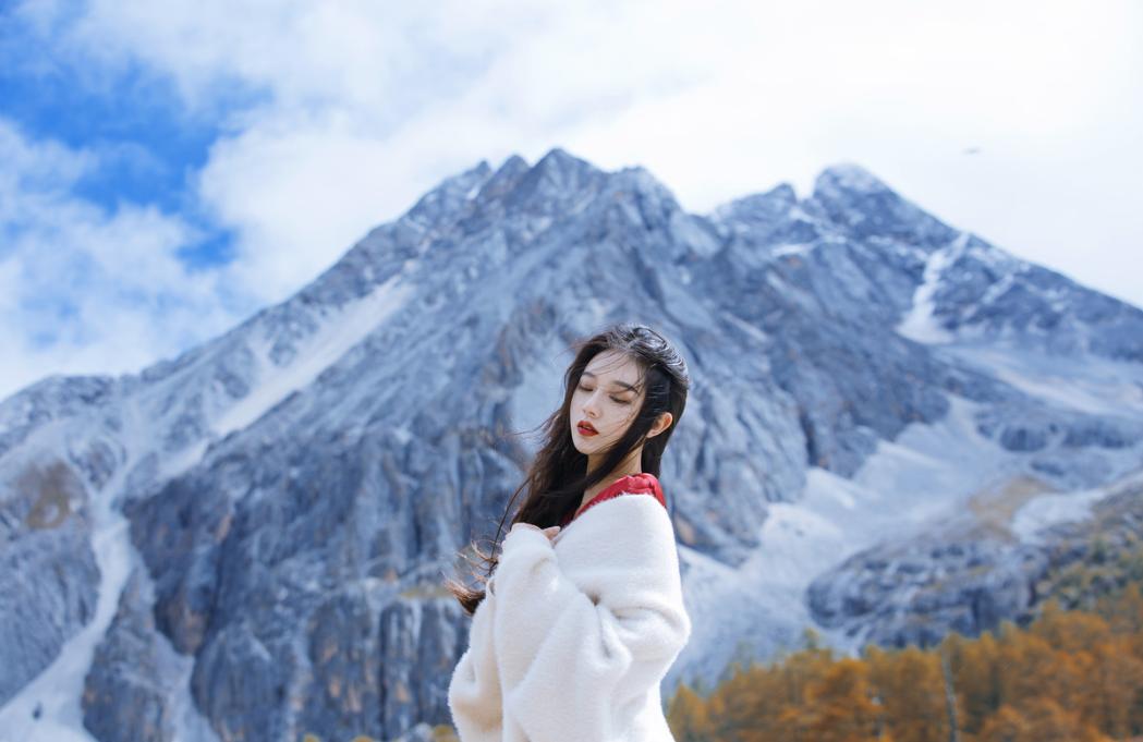 旅行拍照姿势大全,学好这13个拍照姿势技巧,面对镜头不再尴尬