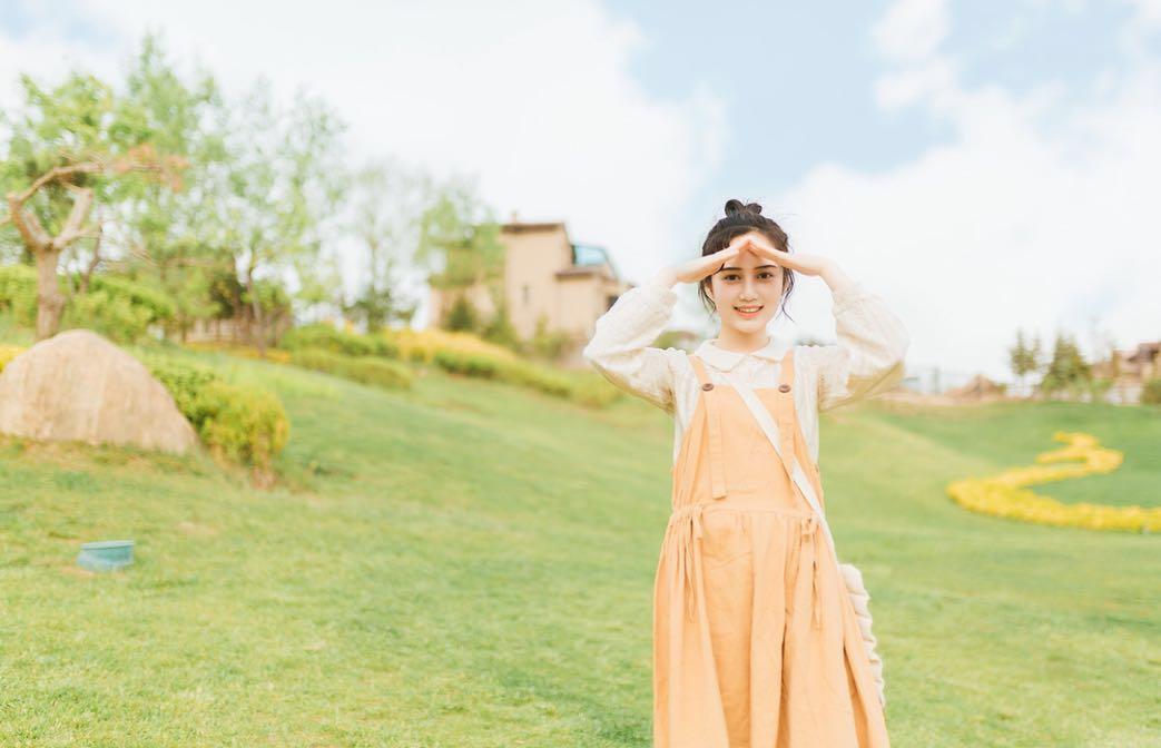 如何拍出一组吸睛的人像照,8个姿势学起来,拍出你的自然美