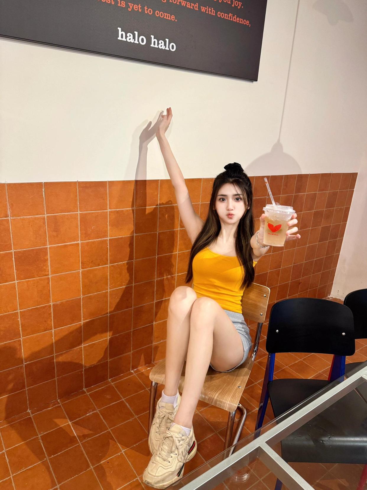 下午茶拍照,9个拍照姿势,拍出好看氛围感