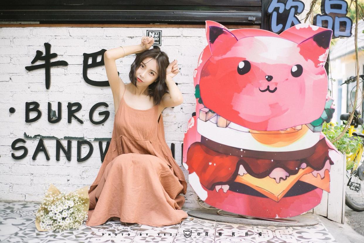 女生通用的9个拍照姿势,旅行时照着拍,让你拒接拍照尴尬