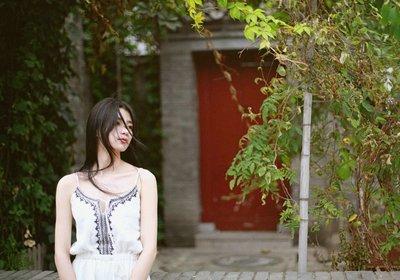 女生拍森系的10个小技巧,简单的动作拍出高级感,简单又好用