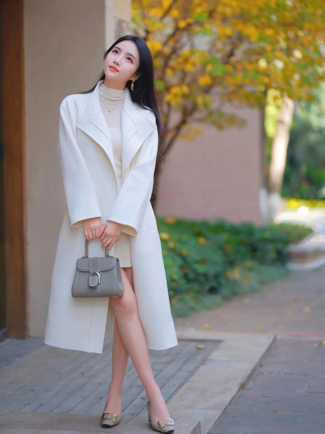 大衣拍照,10个动作学起来,拍照优雅漂亮,温柔大方有气质