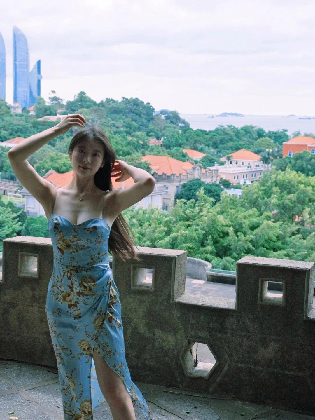 穿裙子拍照,都去这么拍,温柔漂亮,气质迷人又出片