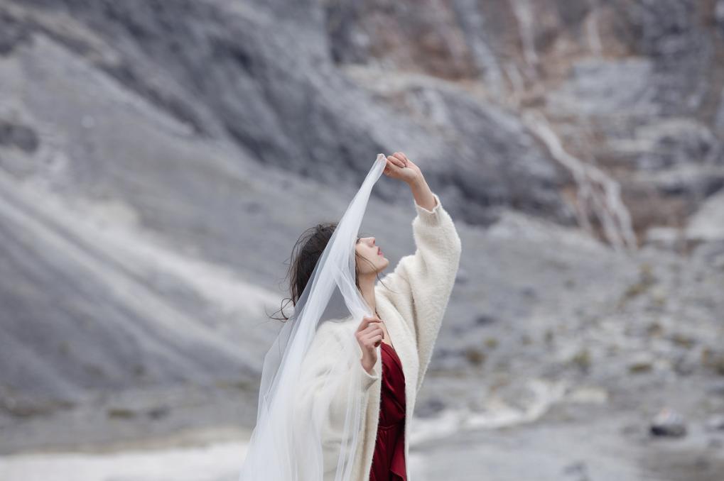 旅行拍照姿势大全,学好这13个拍照姿势技巧,面对镜头不再尴尬