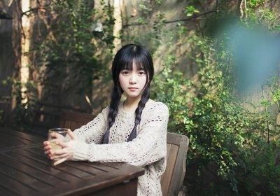 女生拍森系的10个小技巧,简单的动作拍出高级感,简单又好用