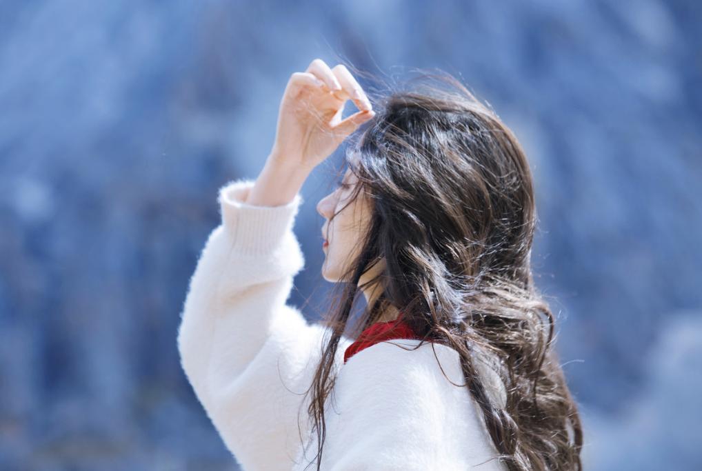 旅行拍照姿势大全,学好这13个拍照姿势技巧,面对镜头不再尴尬